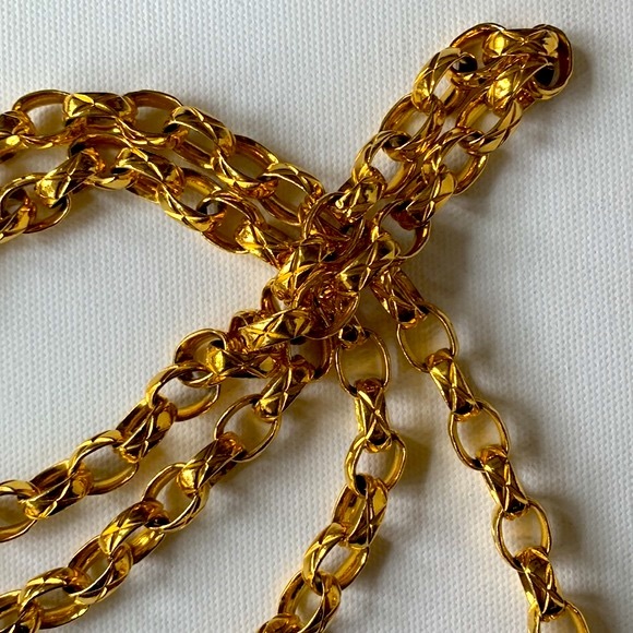 CHANEL 🖤RARE Vintage “1” Series Real Gold Bijoux Chain Black Satin Quilted Bag - Picture 3 of 16